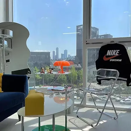 Atom House, 3Mins To Hapjeong Station Apartment